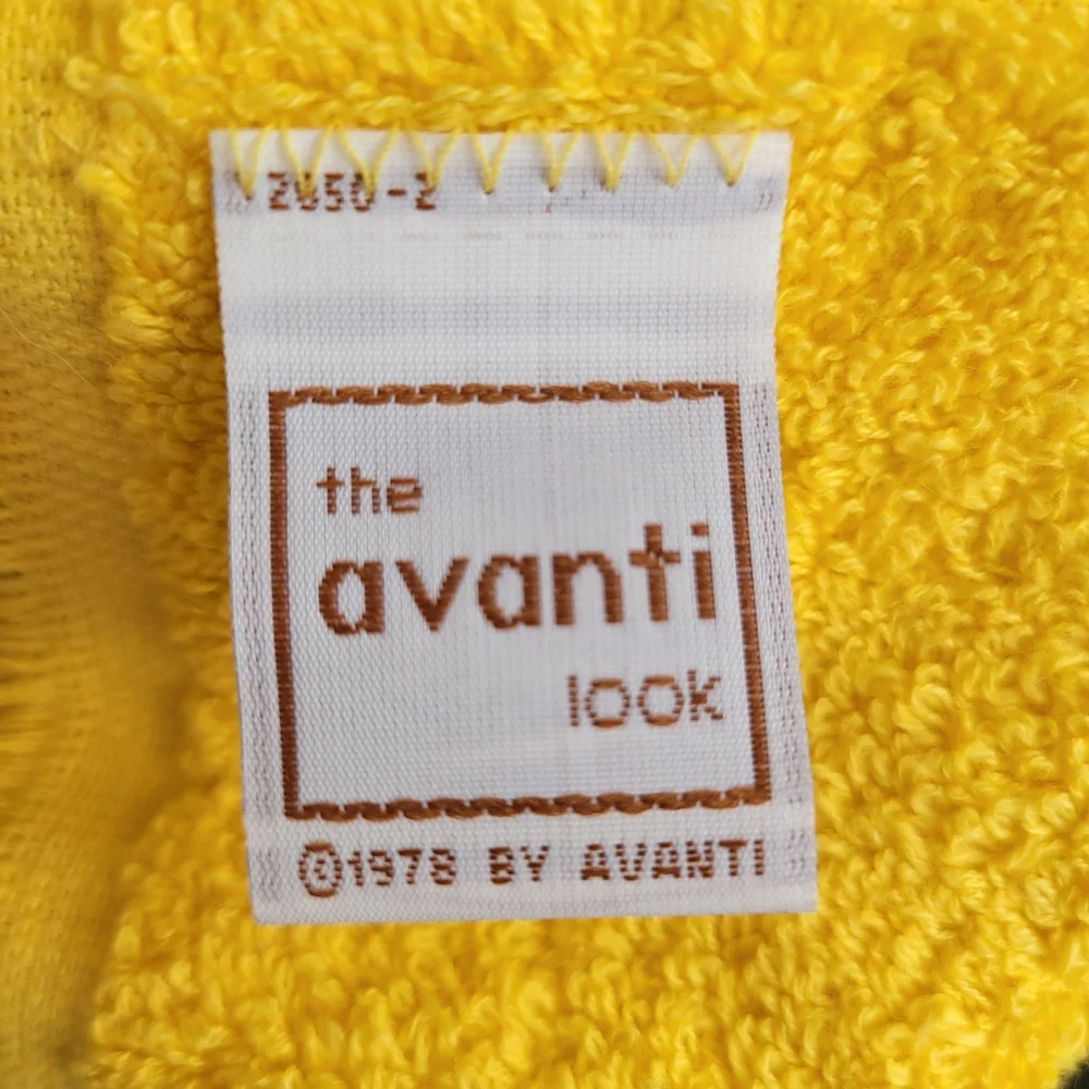Vintage Avanti Yellow Nautical Hand Tip Towel NOS/NWT
